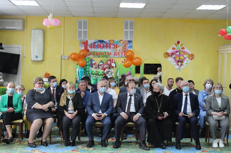 1 июня 2022 Молодежный Совет Тульской областной организации Общероссийского Профсоюза образования открыл благотворительную акцию «Помоги детям».
